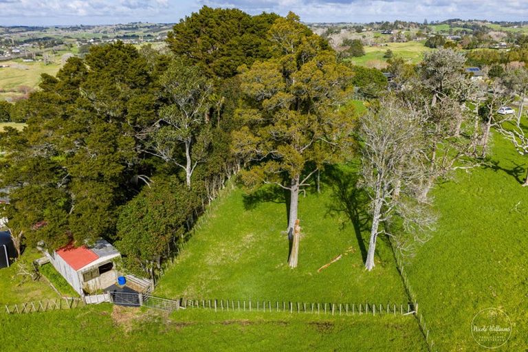 Photo of property in 24 Totara Rise, Maungaturoto, 0588
