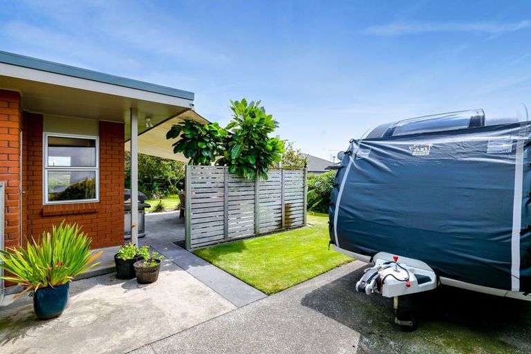 Photo of property in 28 Maire Street, Hawera, 4610