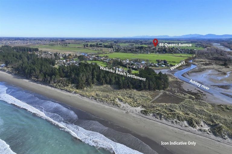 Photo of property in 88 Queens Avenue, Waikuku Beach, 7402