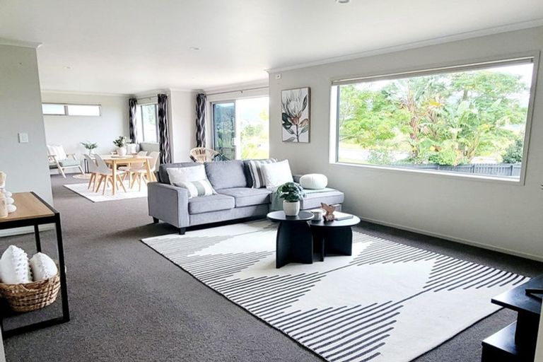 Photo of property in 36 Beach Road, Onerahi, Whangarei, 0110