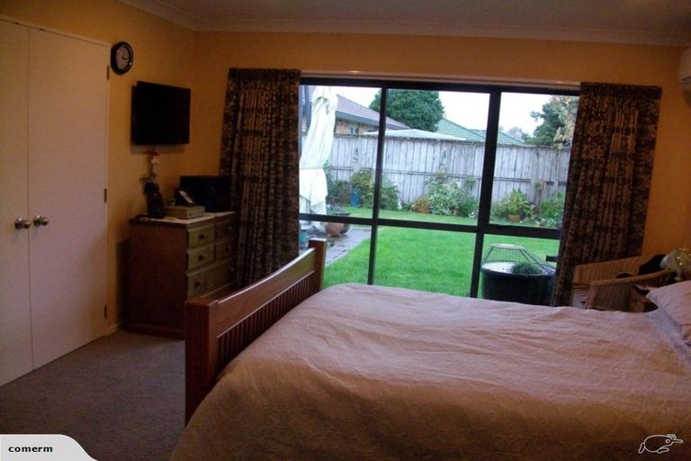 Photo of property in 14 Loveridge Place, Morrinsville, 3300