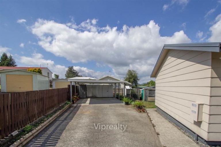 Photo of property in 3b Jet Place, Pukehangi, Rotorua, 3015