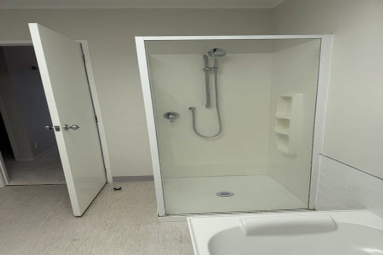 Photo of property in 1/35 Vivian Wilson Drive, Eastern Beach, Auckland, 2012