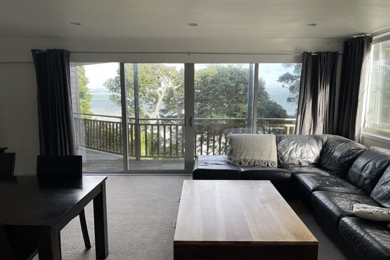 Photo of property in 80b Queen Street, Northcote Point, Auckland, 0627