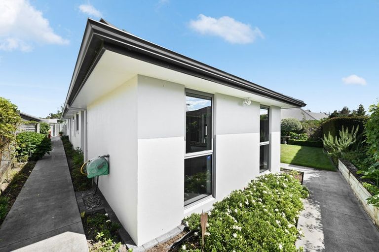 Photo of property in 13 Winslow Court, Huntington, Hamilton, 3210