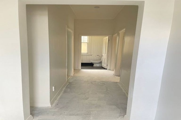 Photo of property in 145 Aro Street, Aro Valley, Wellington, 6021