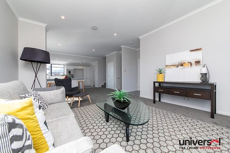 Photo of property in 479 Hobsonville Road, Hobsonville, Auckland, 0616