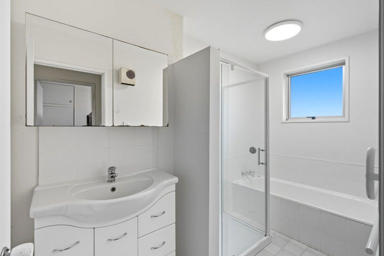 Photo of property in 2/34 Mountbatten Street, New Brighton, Christchurch, 8061