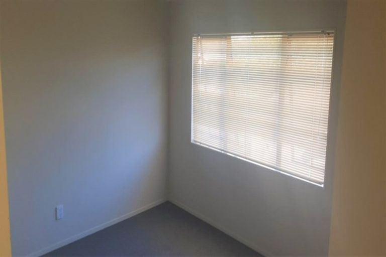 Photo of property in 12 Orbit Place, Flat Bush, Auckland, 2019