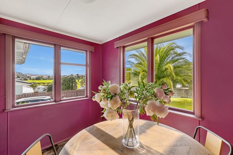 Photo of property in 17 Natone Street, Waitangirua, Porirua, 5024