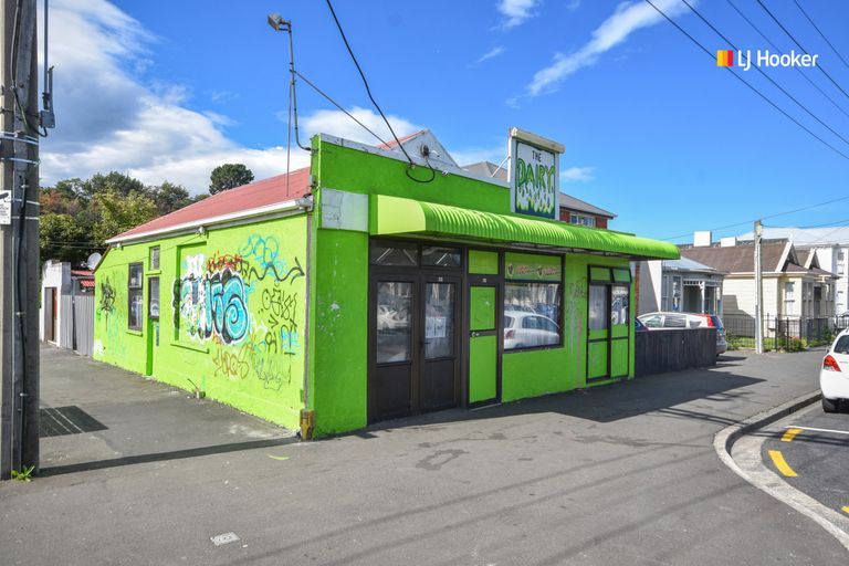 Photo of property in 651 Castle Street, North Dunedin, Dunedin, 9016