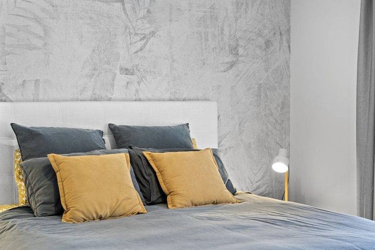 Photo of property in 279 Shakespeare Street, Leamington, Cambridge, 3432