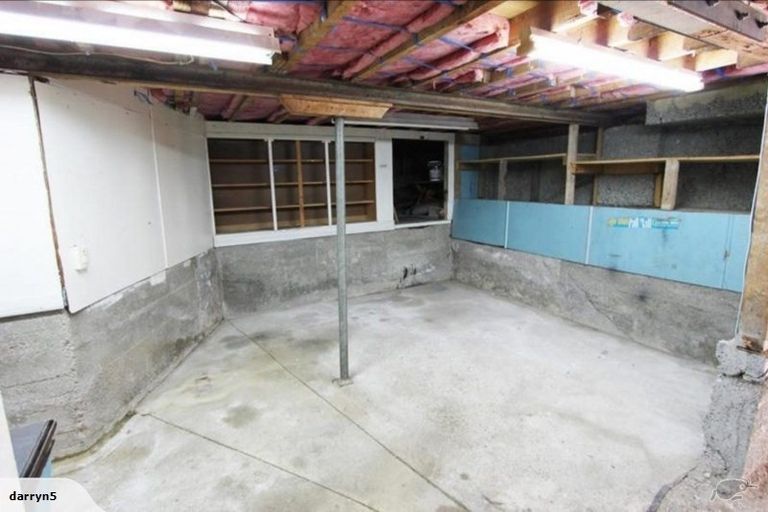 Photo of property in 23 Elwyn Crescent, Green Island, Dunedin, 9018