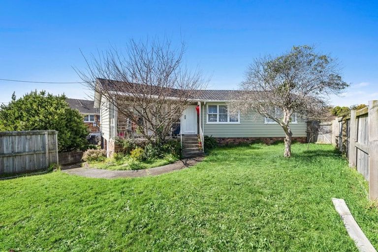 Photo of property in 281 Pakuranga Road, Pakuranga Heights, Auckland, 2010