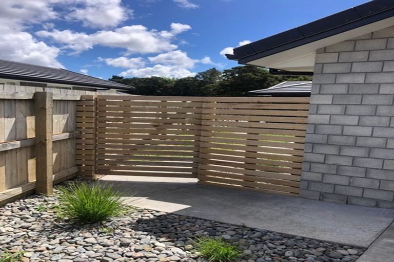Photo of property in 15 Tanner Place, Te Kamo, Whangarei, 0112