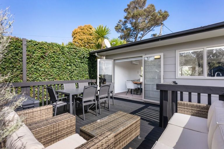 Photo of property in 7 Paris Place, Birkenhead, Auckland, 0626