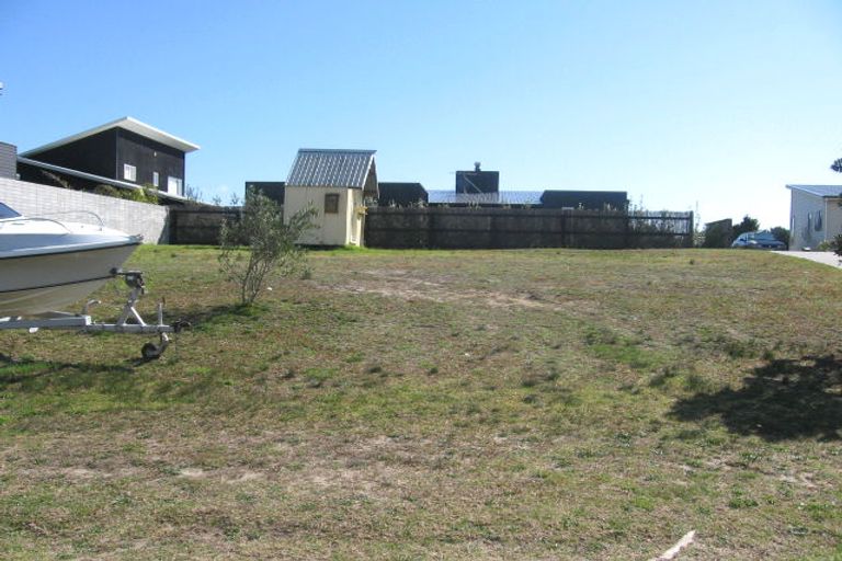 Photo of property in 139 The Fairway, Matarangi, Whitianga, 3592