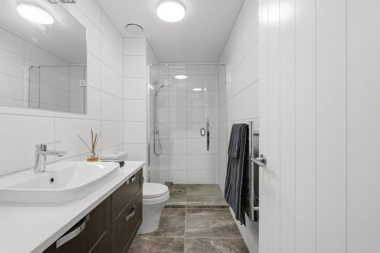 Photo of property in 122 Eaves Bush Parade, Orewa, 0931