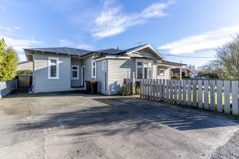 Photo of property in 27 Queen Street, Winton, 9720