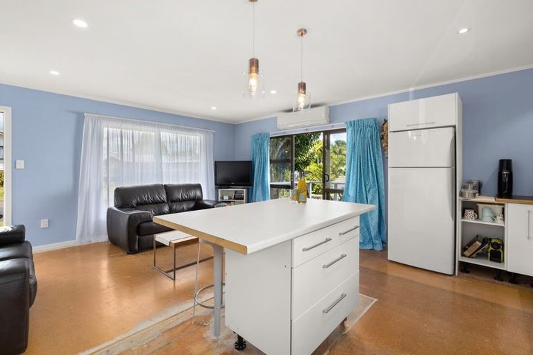 Photo of property in 6 Mako Lane, Paihia, 0200