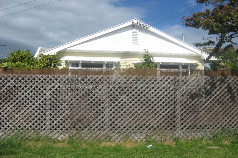 Photo of property in 26 Birdwood Avenue, Beckenham, Christchurch, 8023