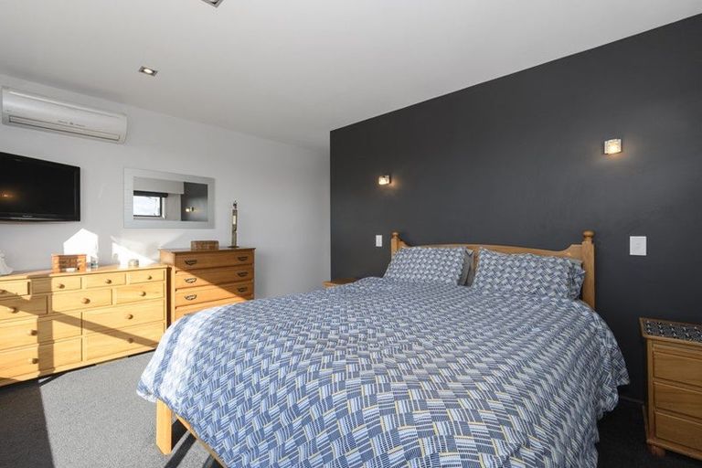 Photo of property in 43 Freyberg Street, Otumoetai, Tauranga, 3110