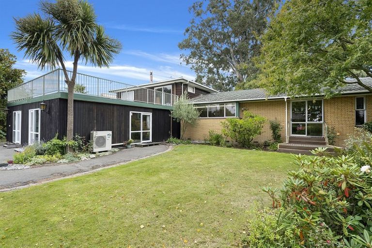 Photo of property in 314 Yaldhurst Road, Avonhead, Christchurch, 8042