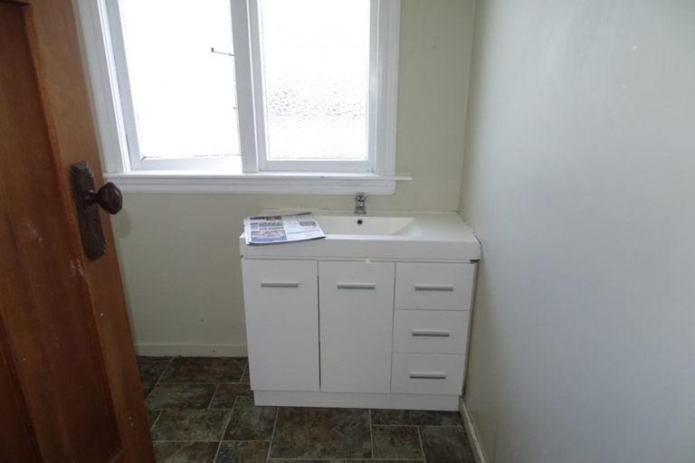 Photo of property in 110 Jenkin Street, Strathern, Invercargill, 9812