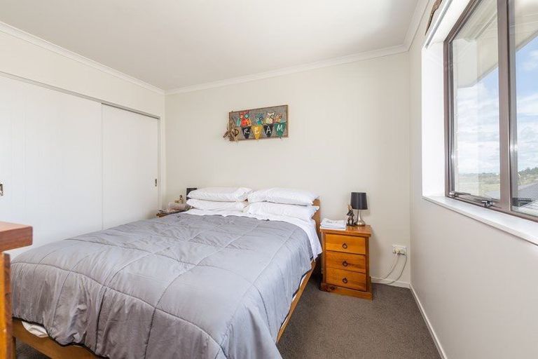 Photo of property in 9 Alloway Street, Westgate, Auckland, 0614