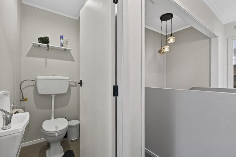 Photo of property in 61 Clawton Street, Westown, New Plymouth, 4310