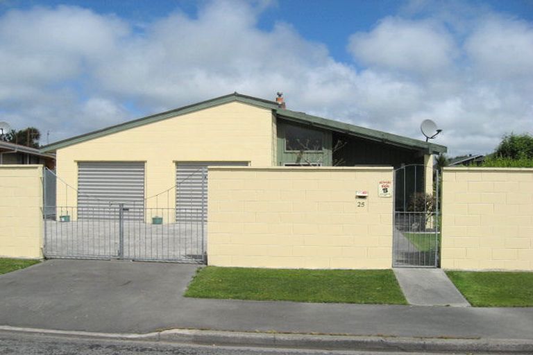 Photo of property in 25 Bracebridge Street, Kaiapoi, 7630