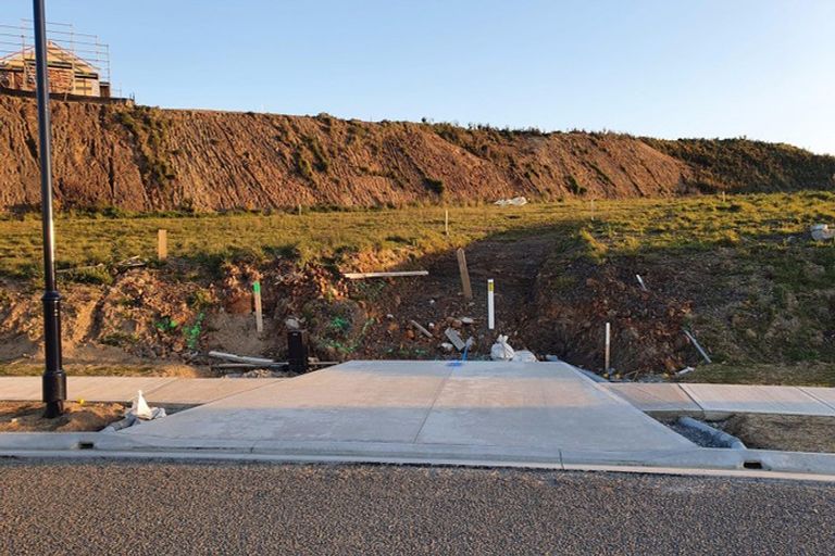 Photo of property in 65 Ken Douglas Drive, Aotea, Porirua, 5024