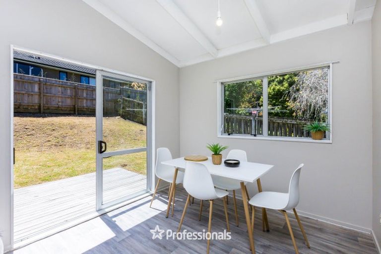 Photo of property in 23 Hartford Crescent, Totara Park, Upper Hutt, 5018