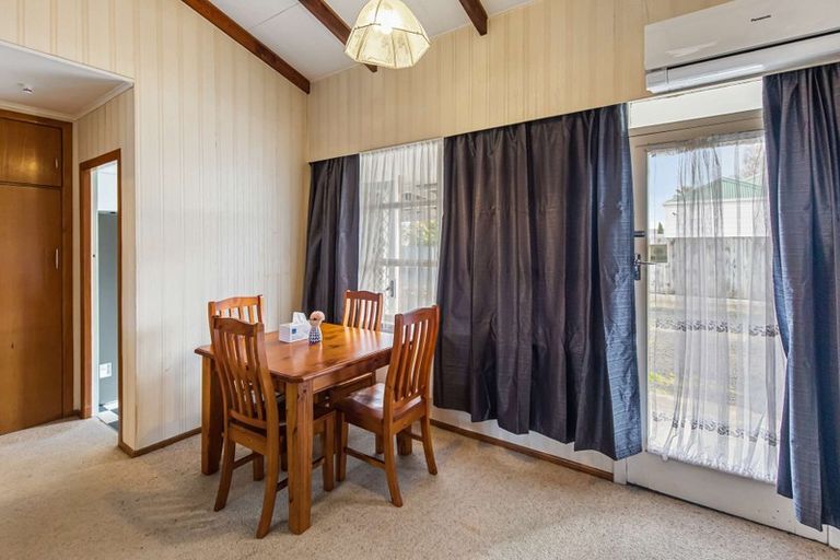 Photo of property in 2/11 Bryce Street, Cambridge, 3434