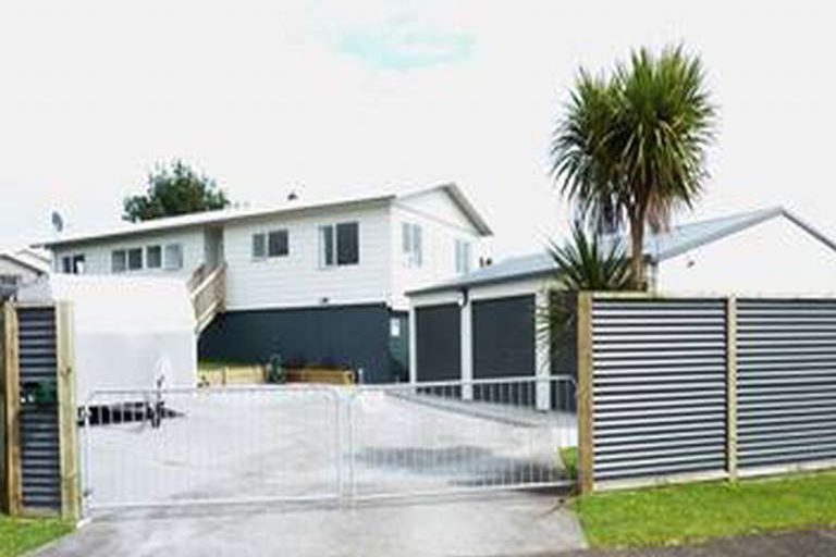 Photo of property in 28 Silvan Place, Bell Block, New Plymouth, 4312