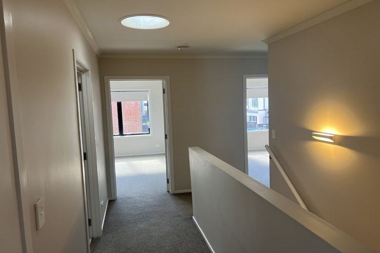 Photo of property in 4 Eyton Kay Road, Hobsonville, Auckland, 0616