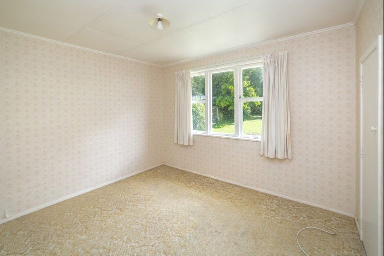 Photo of property in 61 Watt Street, Featherston, 5710