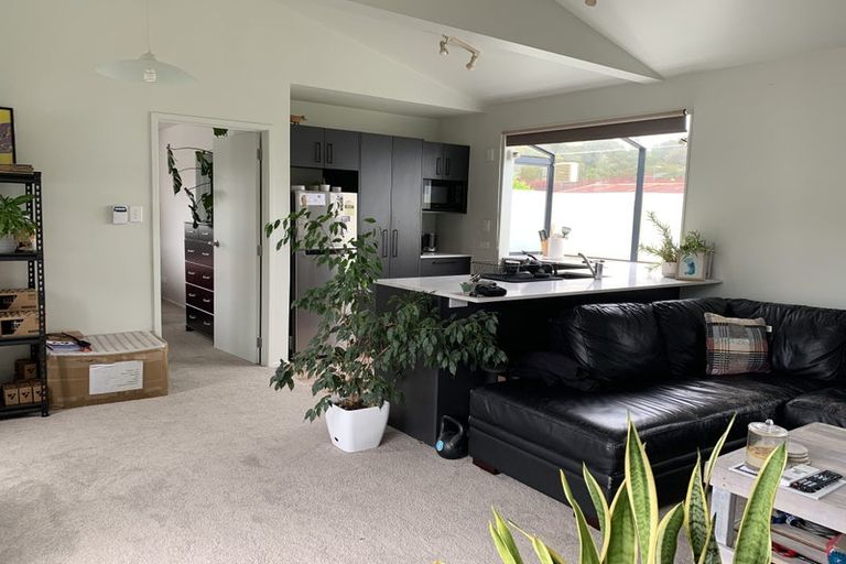 Photo of property in 28 Hillcrest Avenue, Hillcrest, Auckland, 0627