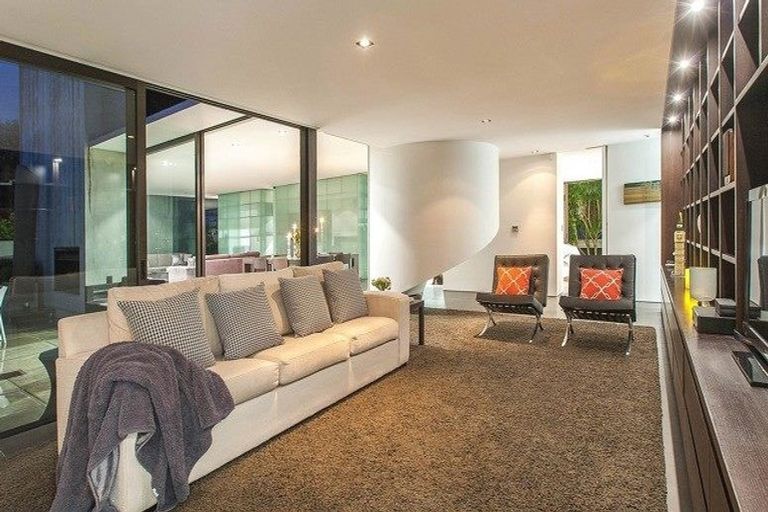 Photo of property in 137 Shore Road, Remuera, Auckland, 1050