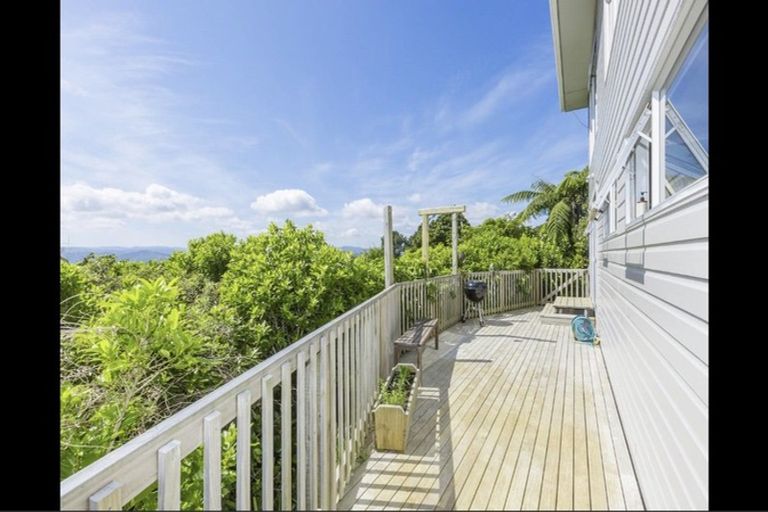 Photo of property in 4f Banksia Grove, Maungaraki, Lower Hutt, 5010