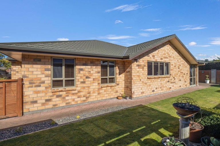 Photo of property in 1 Suffolk Drive, Otamatea, Whanganui, 4500