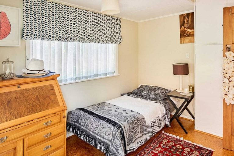 Photo of property in 57 Marine Parade, Eastbourne, Lower Hutt, 5013