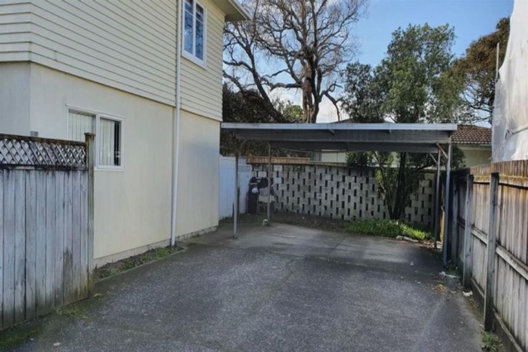 Photo of property in 3/242 Pakuranga Road, Pakuranga Heights, Auckland, 2010
