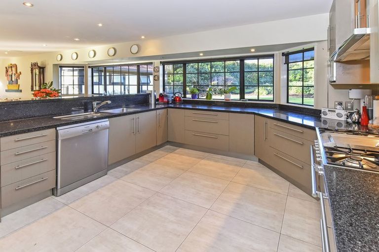 Photo of property in 241 Ponga Road, Opaheke, Papakura, 2584