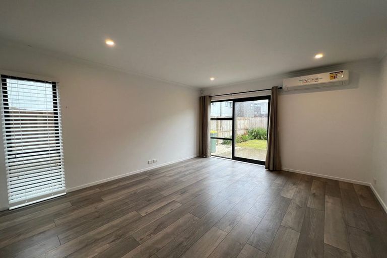 Photo of property in 15c Ventura Street, Mangere, Auckland, 2022