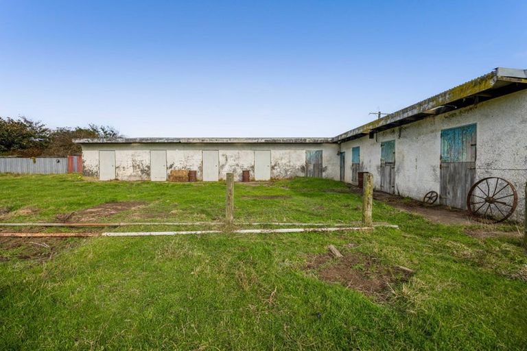 Photo of property in 4 Kerry Lane, Hawera, 4673