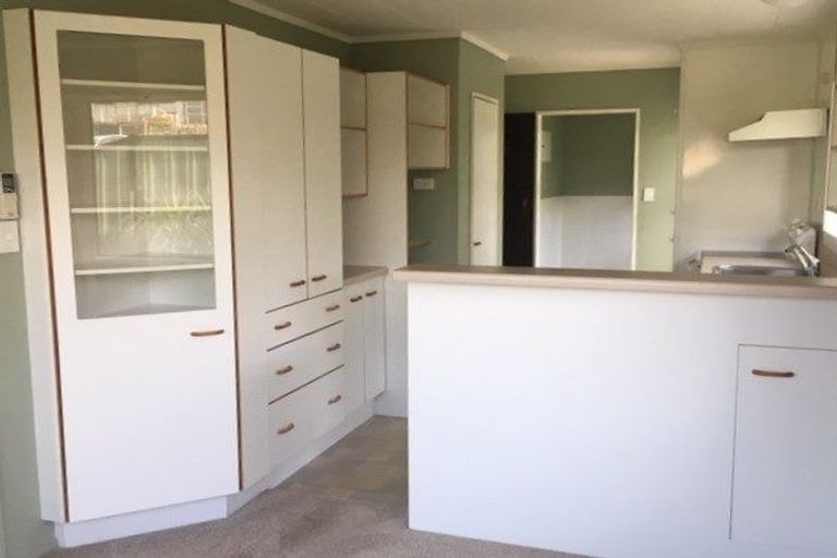 Photo of property in 6 Walnut Grove, Omokoroa, 3114