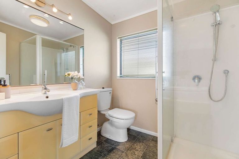 Photo of property in 76 Iles Road, Lynmore, Rotorua, 3010