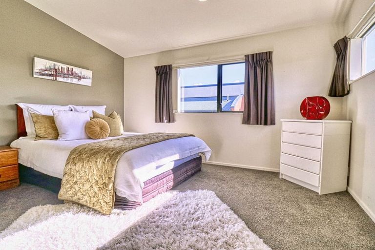 Photo of property in 28b James Cook Drive, Whitby, Porirua, 5024