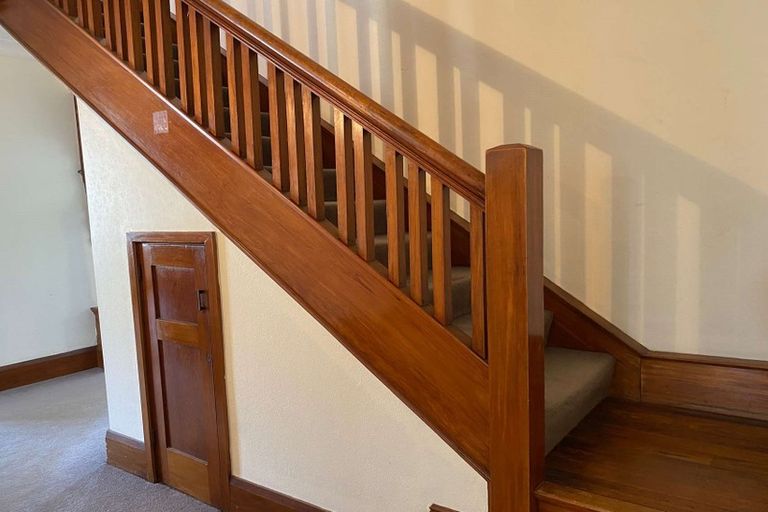 Photo of property in 9b Pascal Street, Palmerston North, 4410